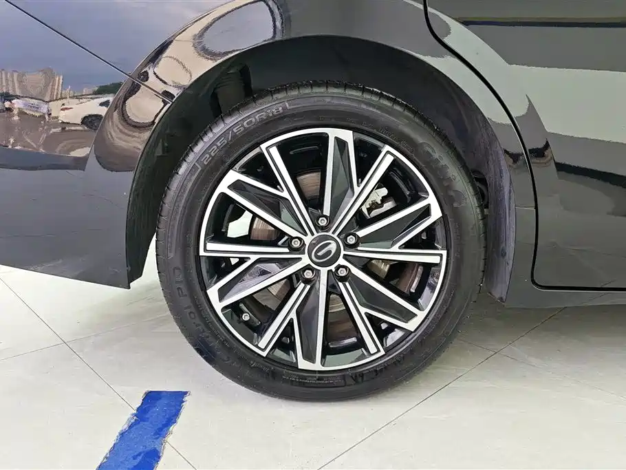 Trumpchi E8 Glory Series 2.0 L Glory