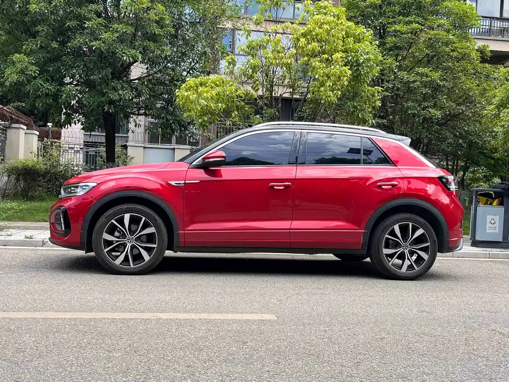 T-ROC 300 TSI DSG 2 WD Starlight