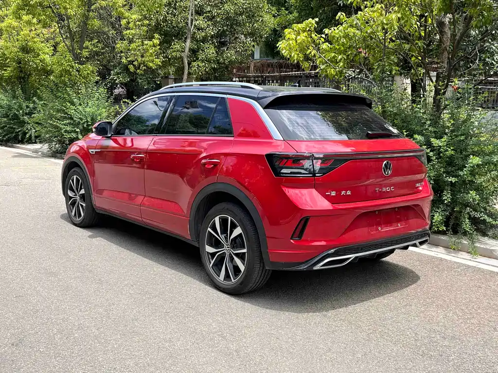 T-ROC 300 TSI DSG 2 WD Starlight