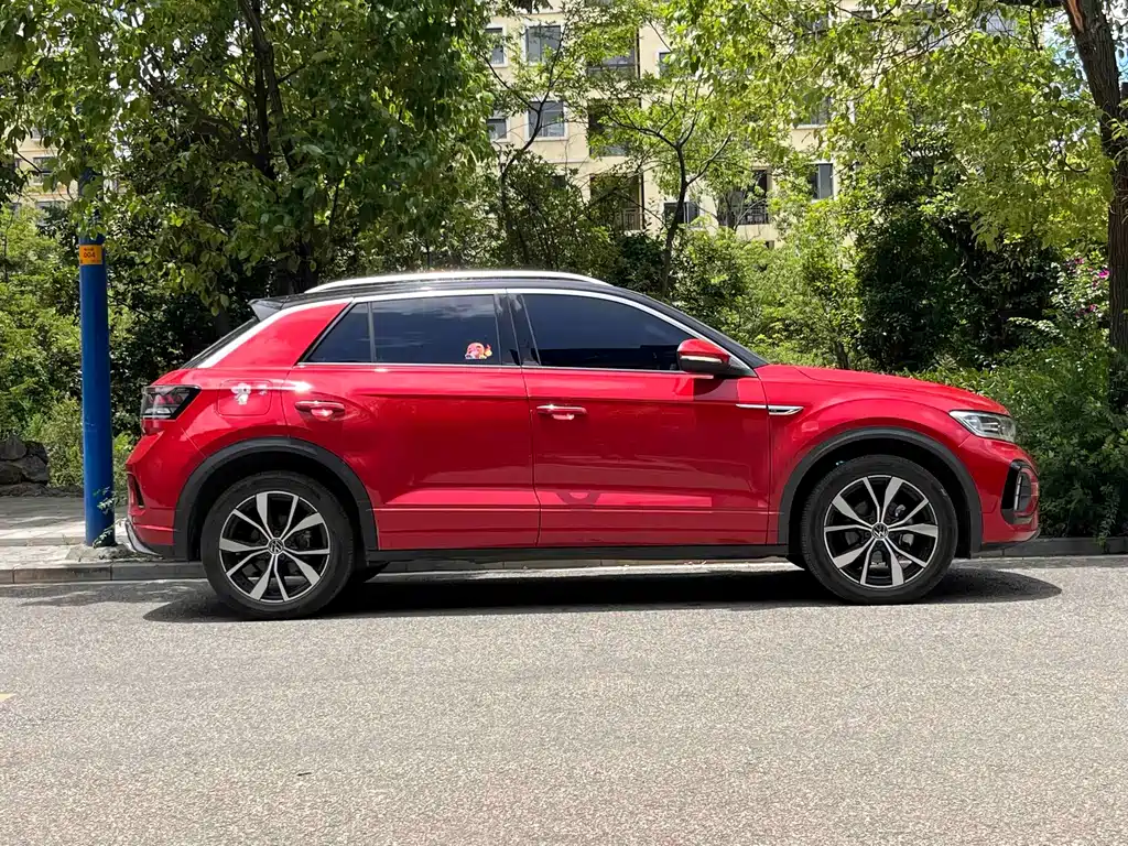 T-ROC 300 TSI DSG 2 WD Starlight
