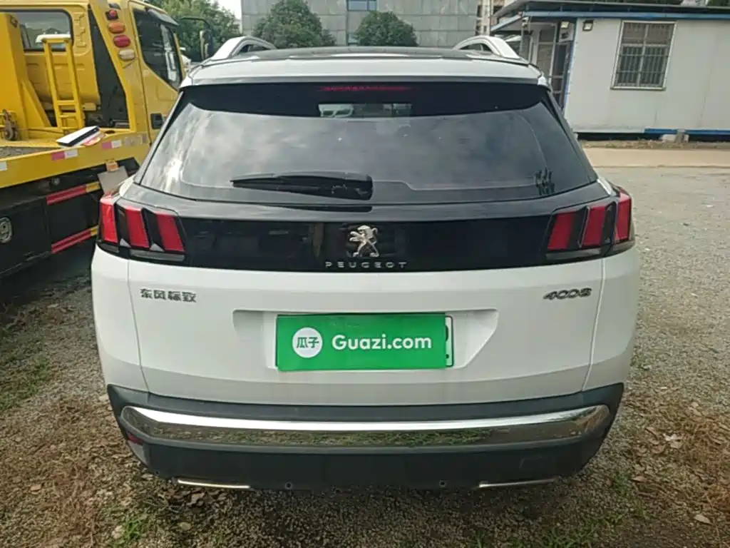 标致4008新能源 标致4008新能源 2020款 1.6 T PHEV 三擎豪华版