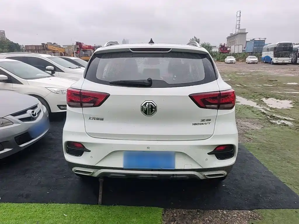 MG ZS 180 DVVT Auto Lite
