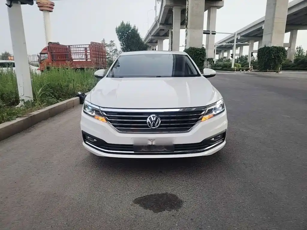 Lavida 280 TSI DSG Comfort CN-VI