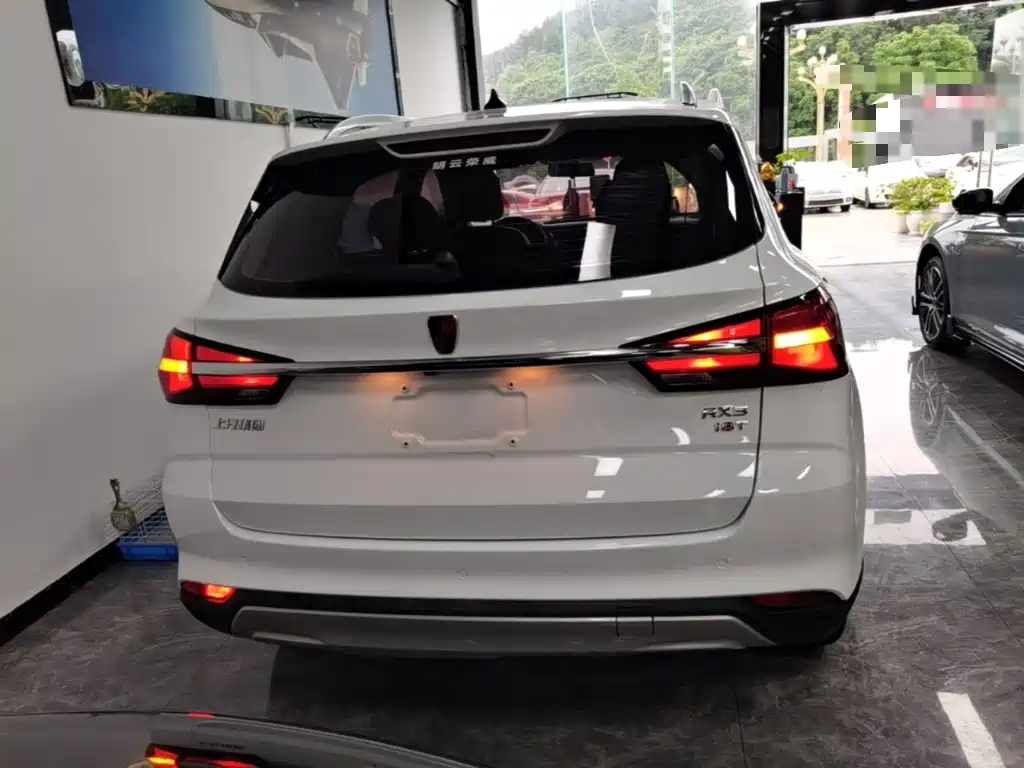 Roewe RX3 荣威RX3 2018款 18 T 自动旗舰型