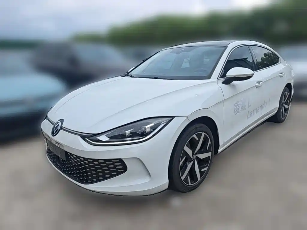Lamando Lamando L 280 TSI DSG Spicy Cool