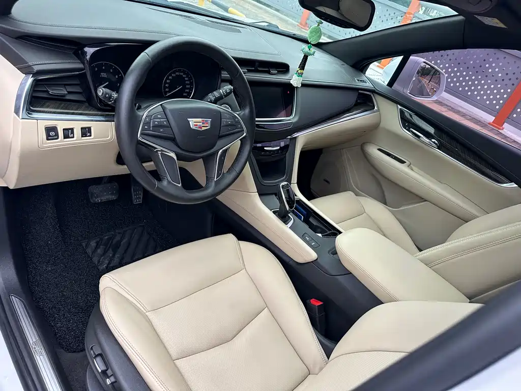 Cadillac XT5 25 T Luxury