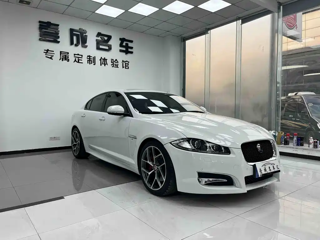 Jaguar XF XF 3.0 SC R-Sport Elegance
