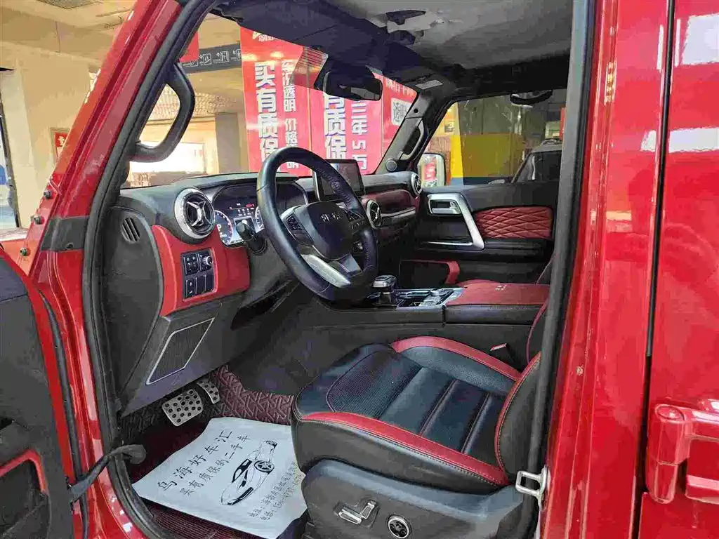 BAIC BJ40 2.0 T Auto 4 WD City Hunter Swordsman