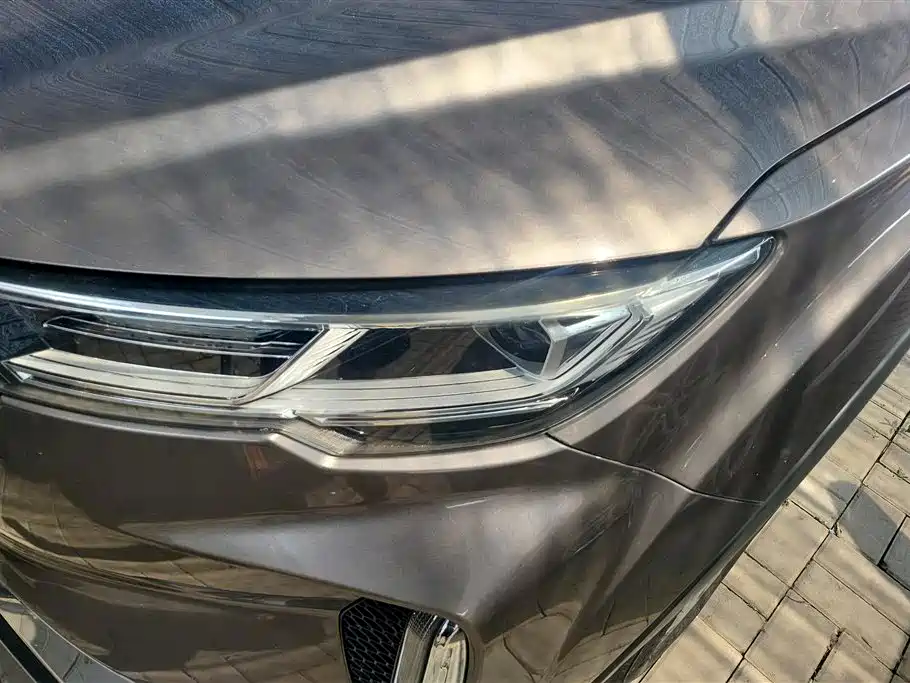 Besturn T33 奔腾T33 2019款 1.6 L 自动豪华型 国VI