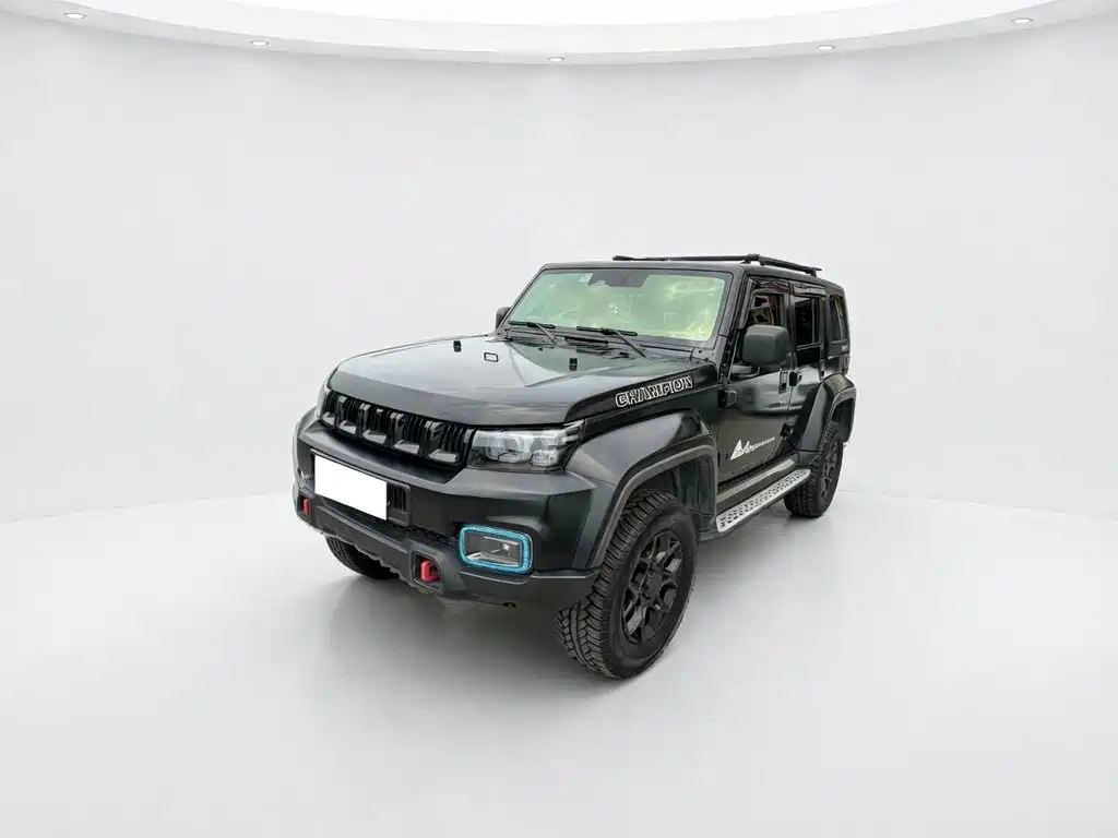 BAIC BJ40 2.0 D Auto 4 WD Blade Hero Swordsman