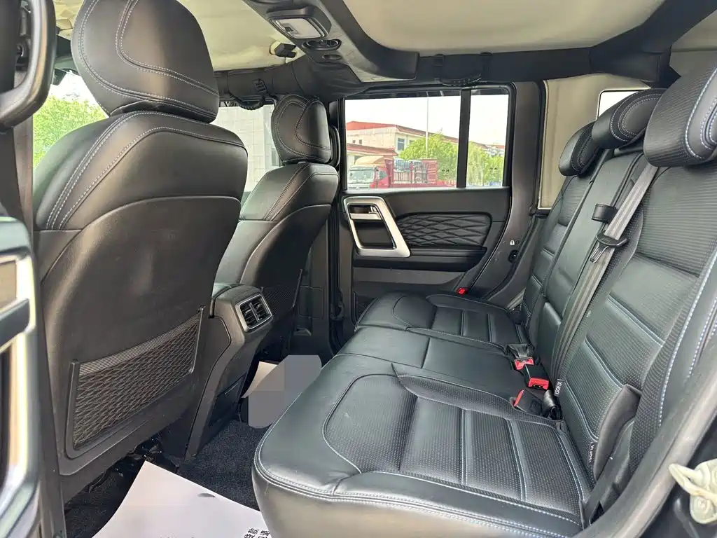 BAIC BJ40 2.0 D Auto 4 WD Blade Hero Swordsman