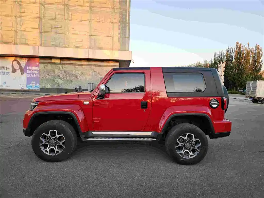 BAIC BJ40 2.0 T Auto 4 WD Tribute 2020 Swordsman