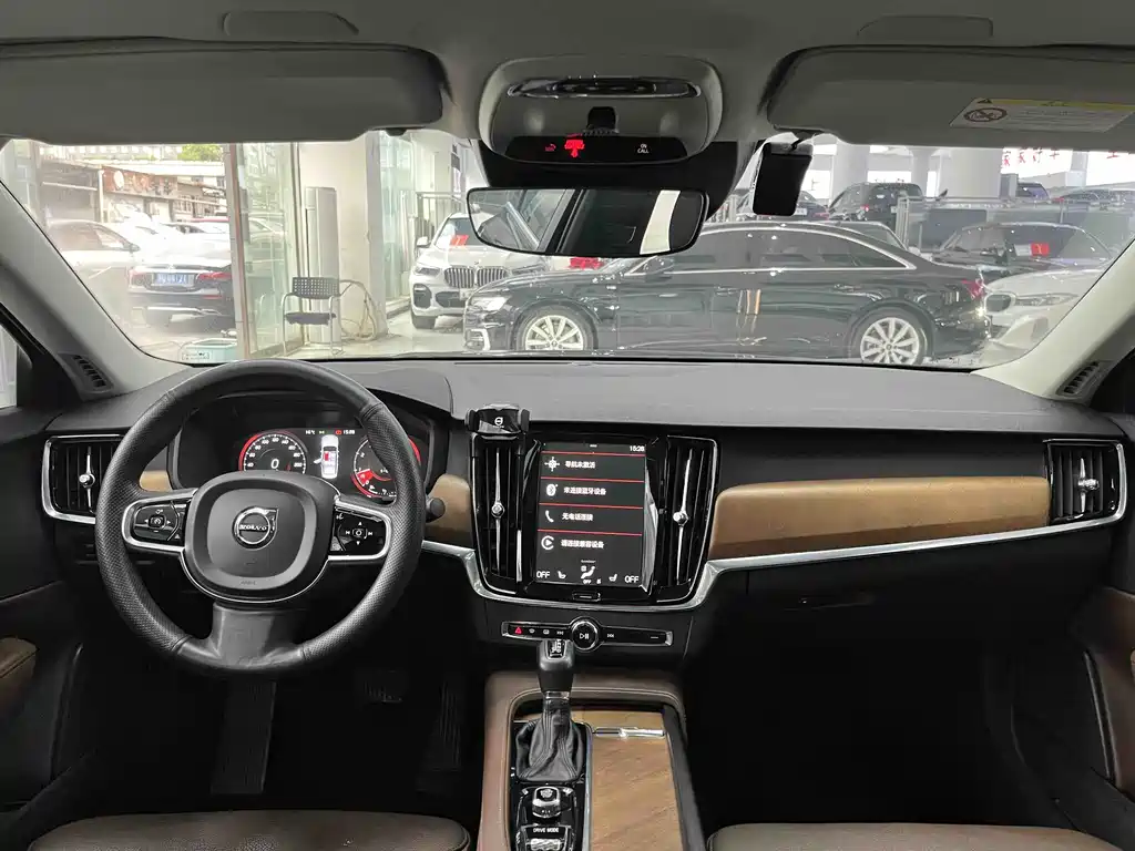 Volvo S90 T5 Smart Ease Luxury