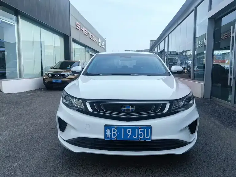 Geely Emgrand GL 1.8 L DCT Elite Connected