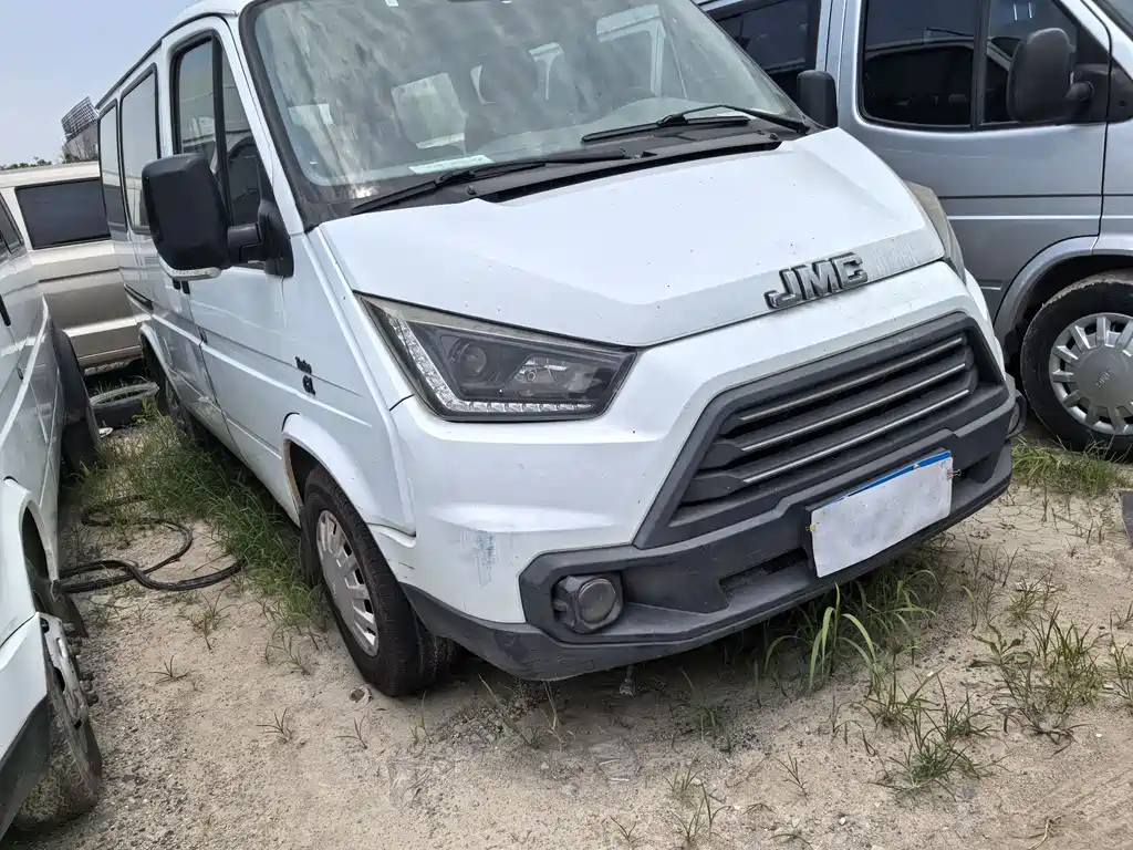 Transit Custom 2.8 T Commercial LWB Mid Roof 6-seat Rear Single Tire CN-VI JX493