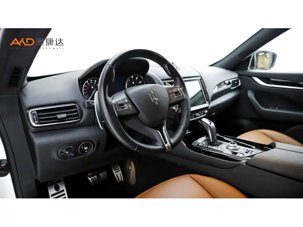 Levante GT Sharp Edge
