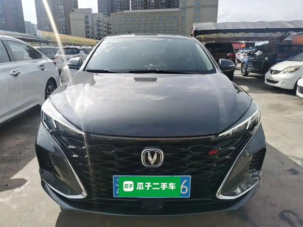 Eado PLUS Blue Whale NE 1.4 T GDI DCT Distinguished