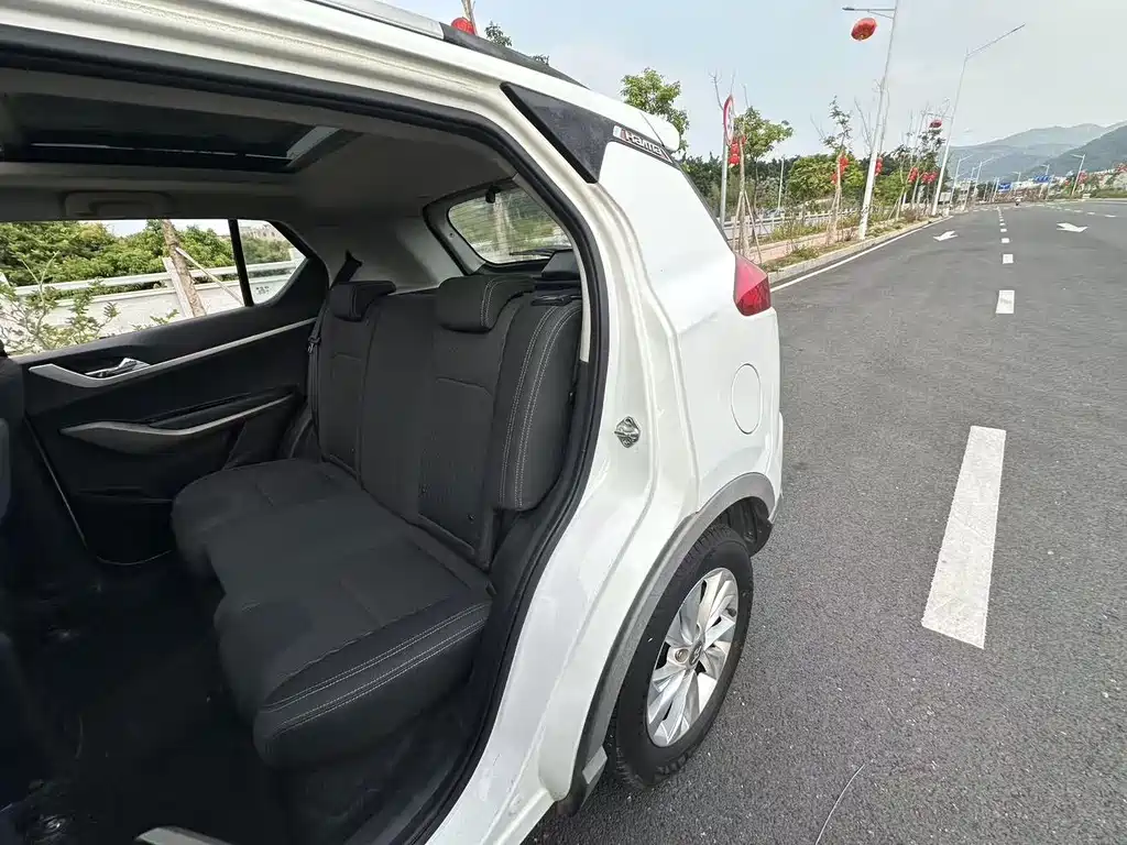 Haima S5 Youth 海马S5青春版 2018款 1.6 L CVT豪华型