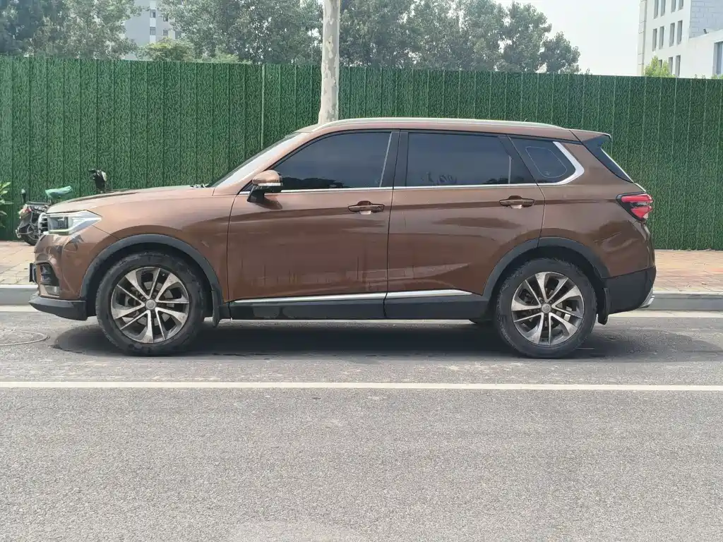Brilliance V7 中华V7 2018款 280 T DCT豪华型 7座