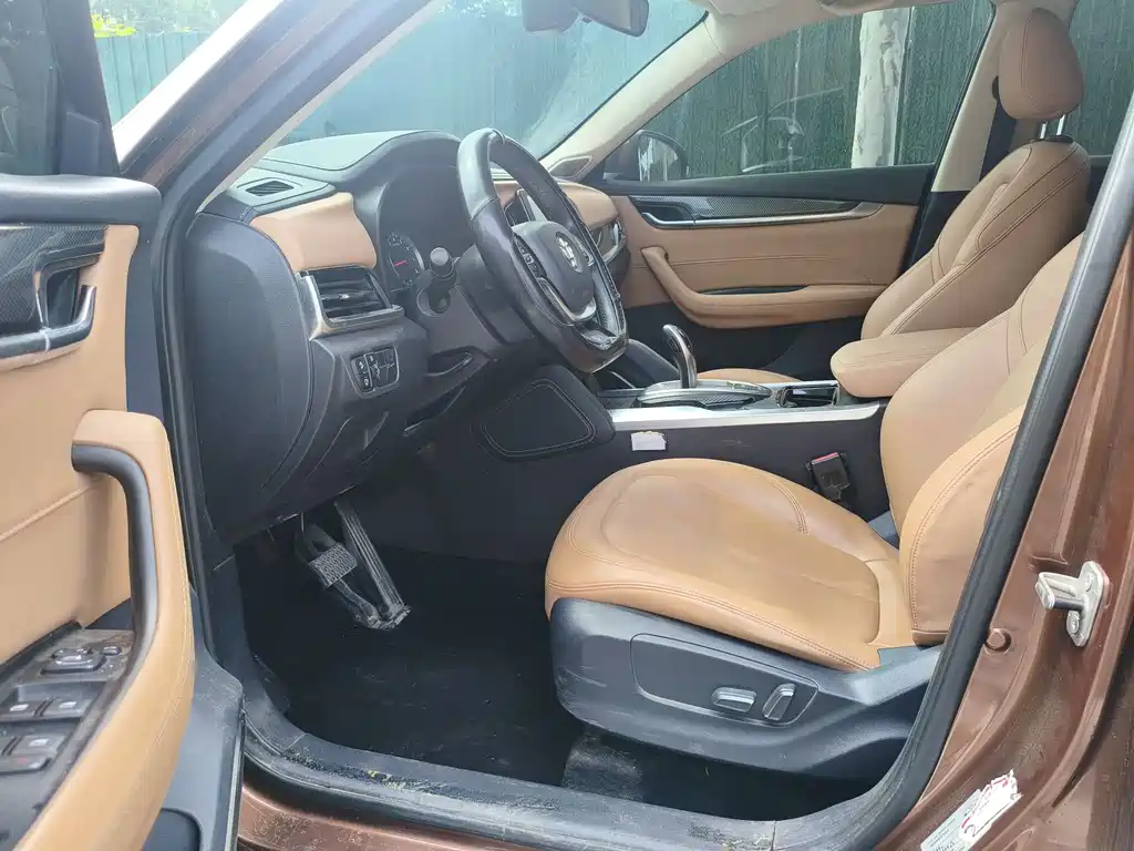 Brilliance V7 中华V7 2018款 280 T DCT豪华型 7座