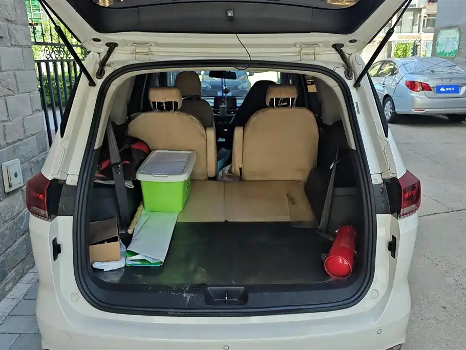 Baojun 360 宝骏360 2019款 1.5 L 手动精英型 国VI