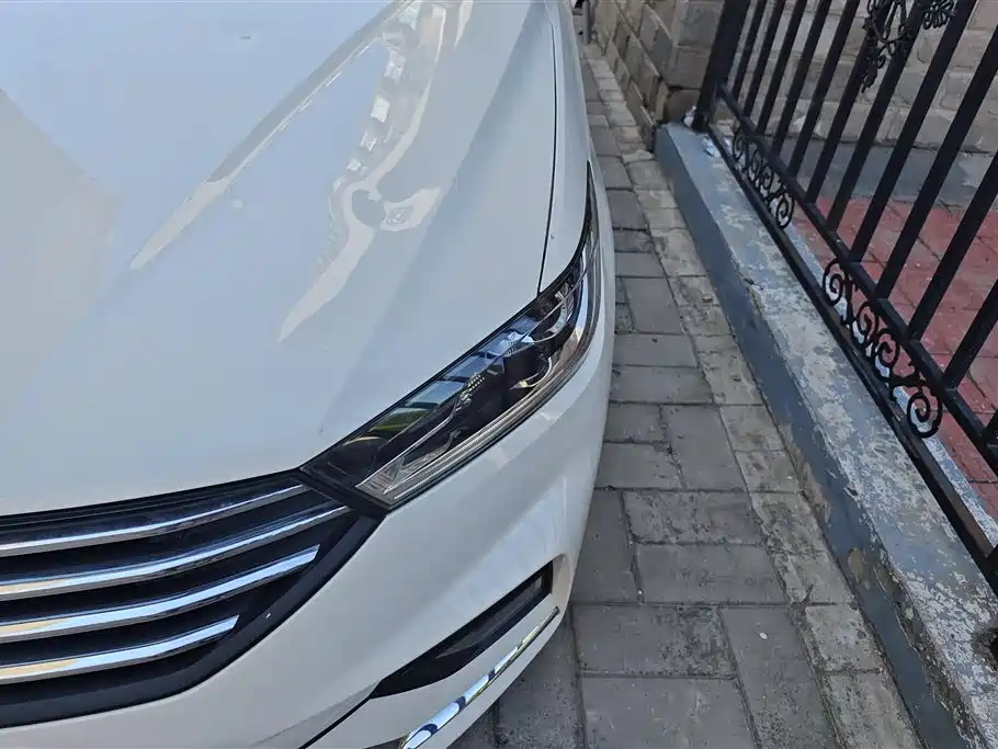Baojun 360 宝骏360 2019款 1.5 L 手动精英型 国VI