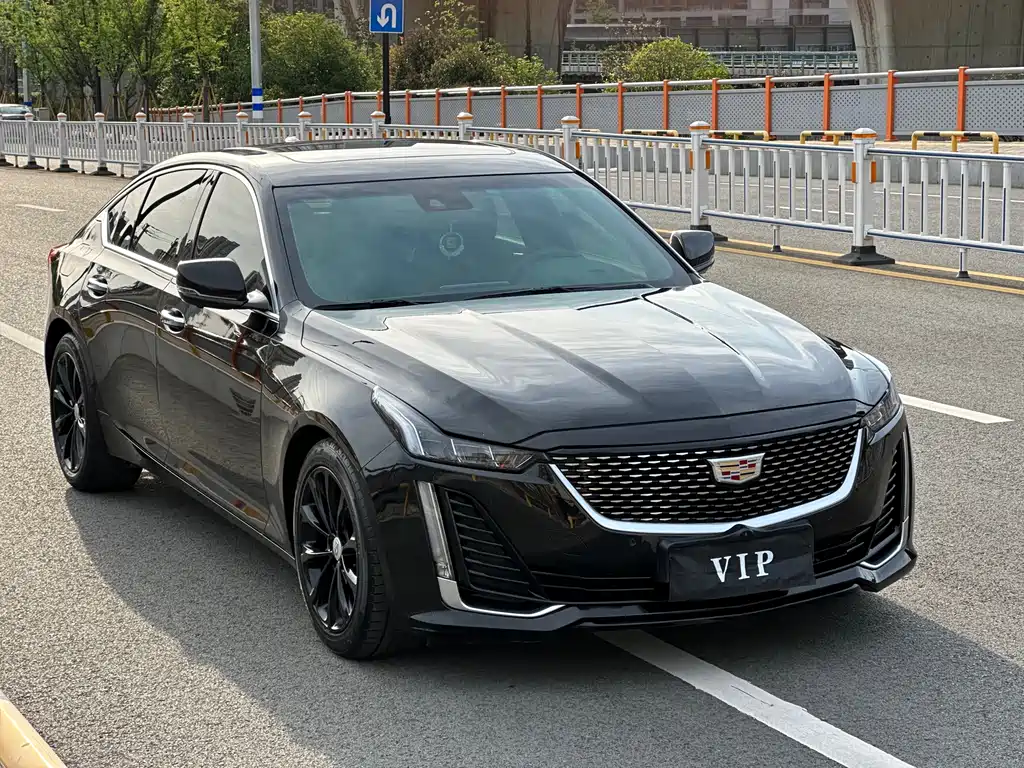 Cadillac CT5 28 T Luxury