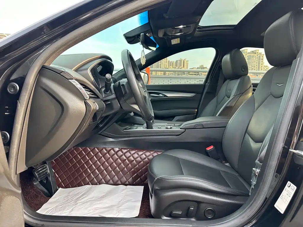 Cadillac CT5 28 T Luxury