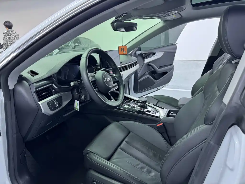 Audi A5 (Import) Sportback 40 TFSI Fashion Dynamic