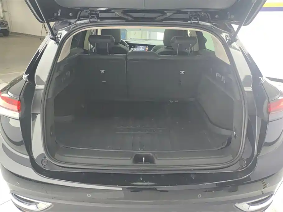 Envision S Facelift Envision S 552 T 2 WD Luxury