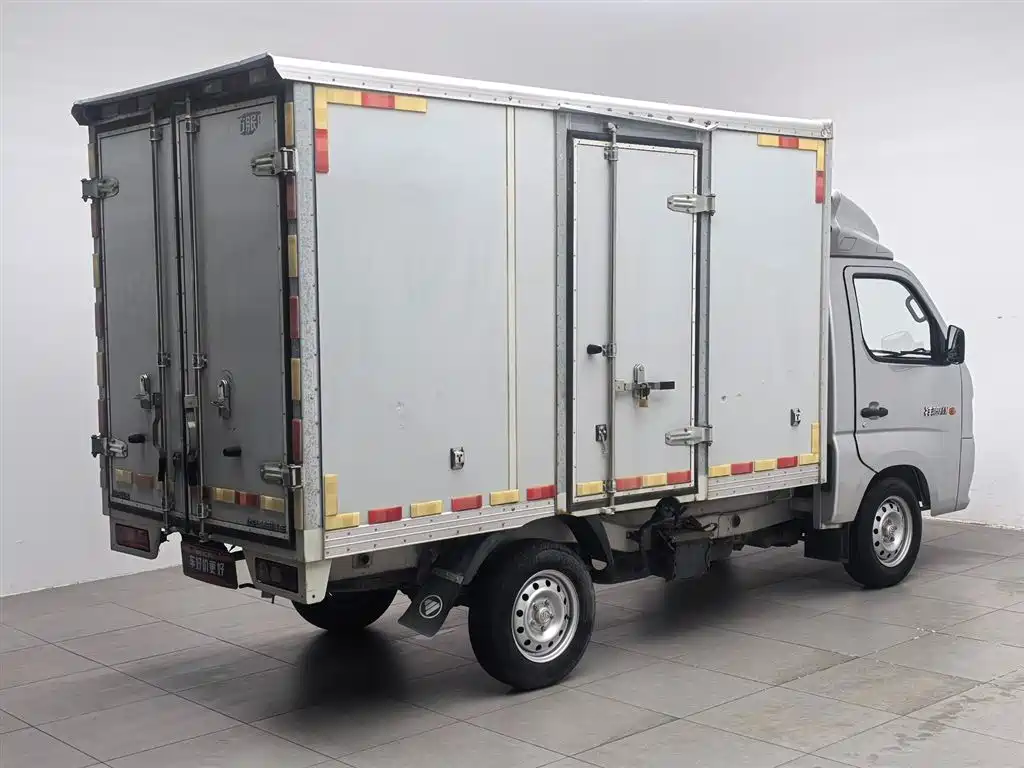 Xiangling M 祥菱M 2021款 1.6 L M1舒适特别版