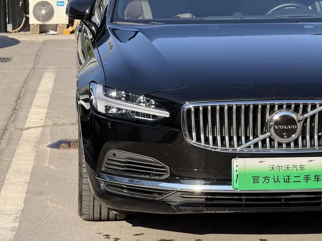 Volvo S90 PHEV PHEV Hybrid 4 WD Long Range Smart Grace Luxury