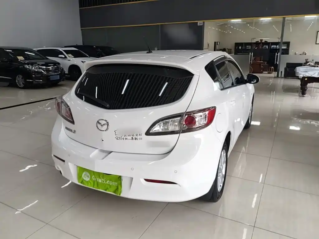 Mazda 3 Star 马自达3星骋 2015款 两厢 1.6 L 手动舒适型
