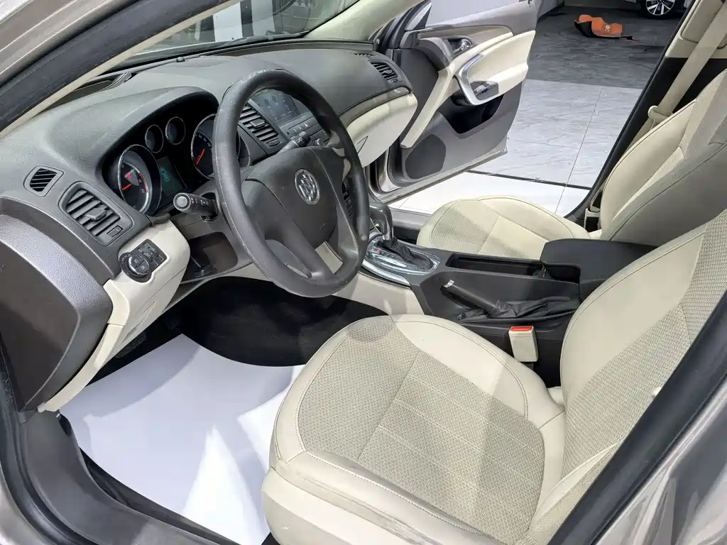 Regal 2.0 L Comfort
