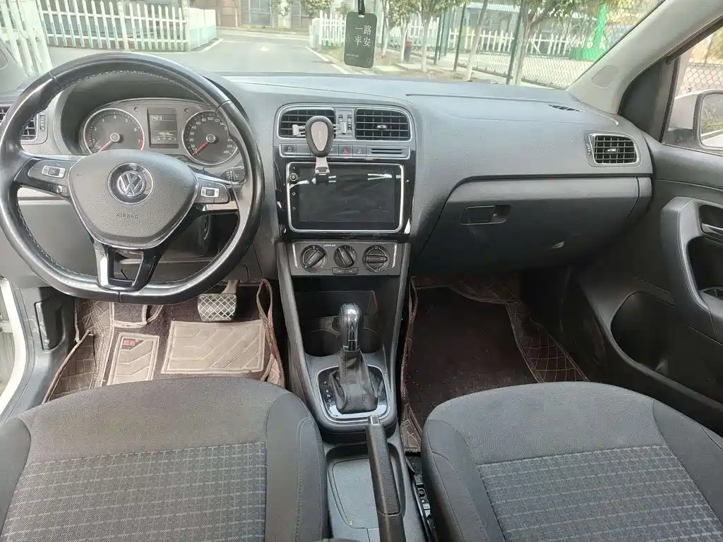 Polo 1.5 L Auto Safe Drive