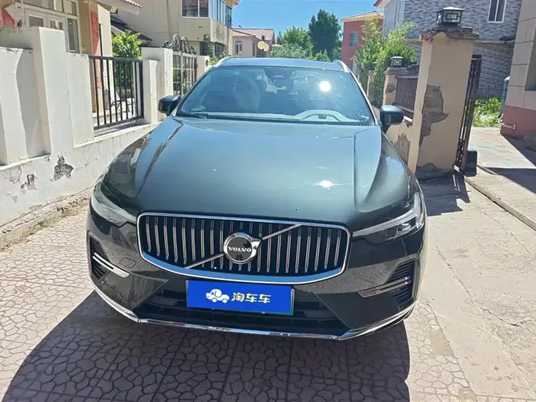 Volvo XC60 PHEV T8 PHEV 4 WD Smart Vision Luxury