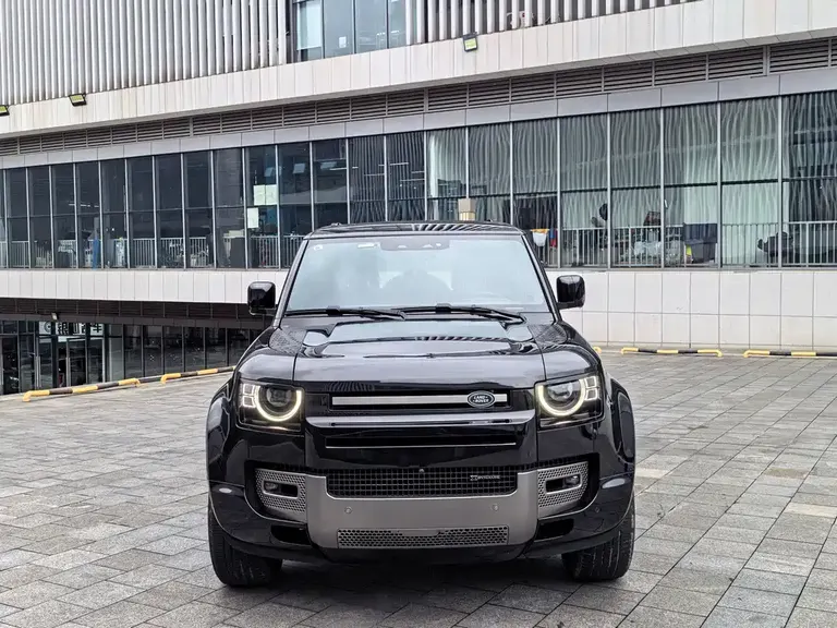 Land Rover Defender Facelift 110 3.0 T P400 X-DYNAMIC HSE