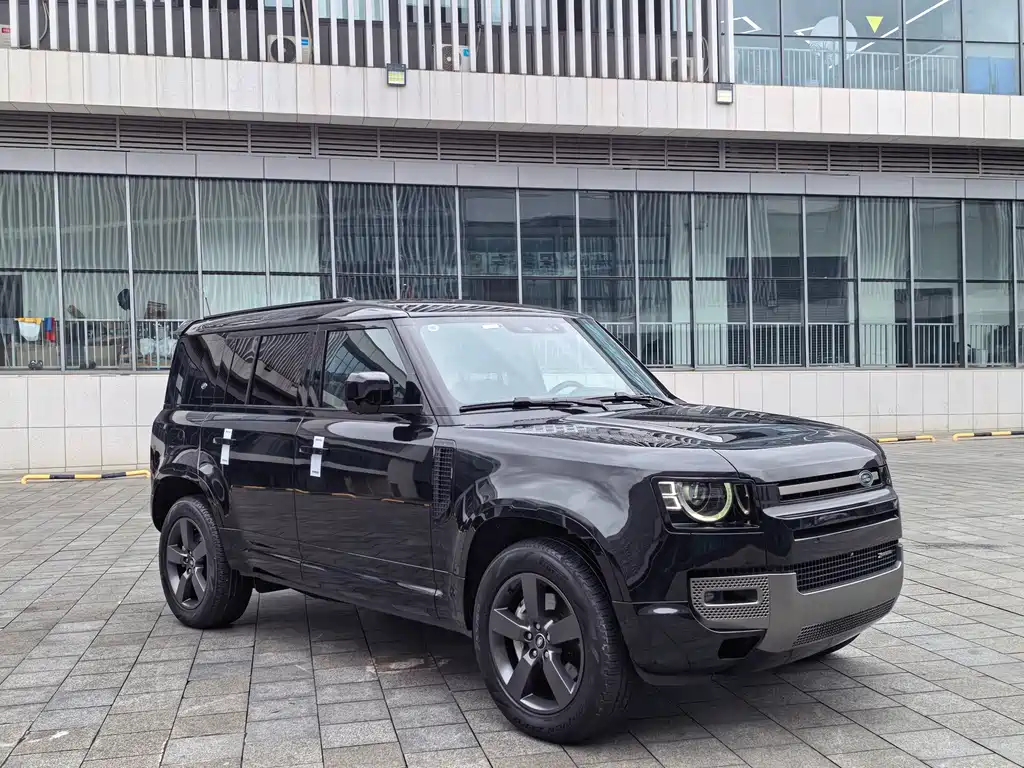 Land Rover Defender Facelift 110 3.0 T P400 X-DYNAMIC HSE