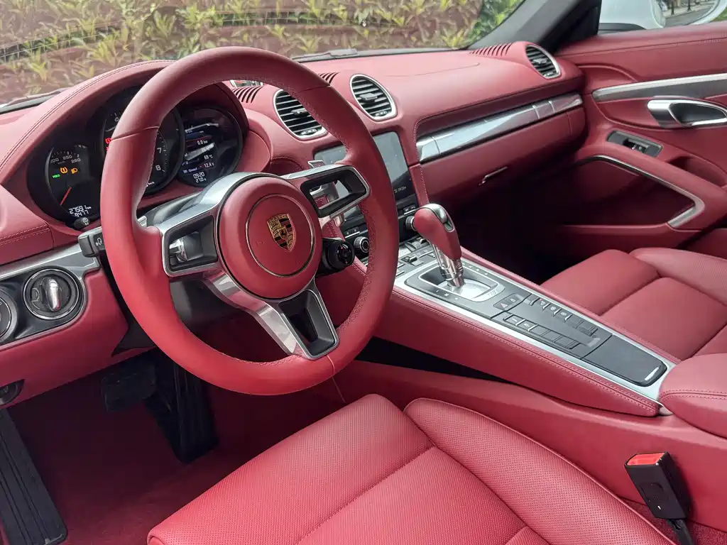Porsche 718 Cayman 2.0 T