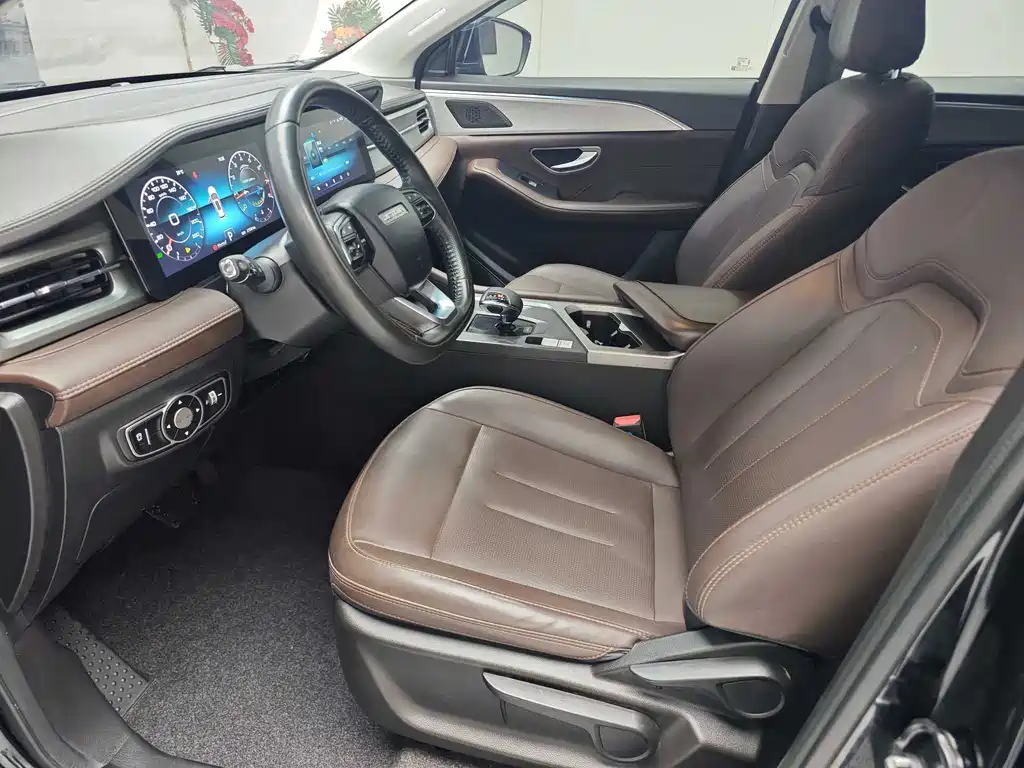 Jetour X90 PLUS 捷途X90 PLUS 2023款 1.6 TD DCT平层 7座