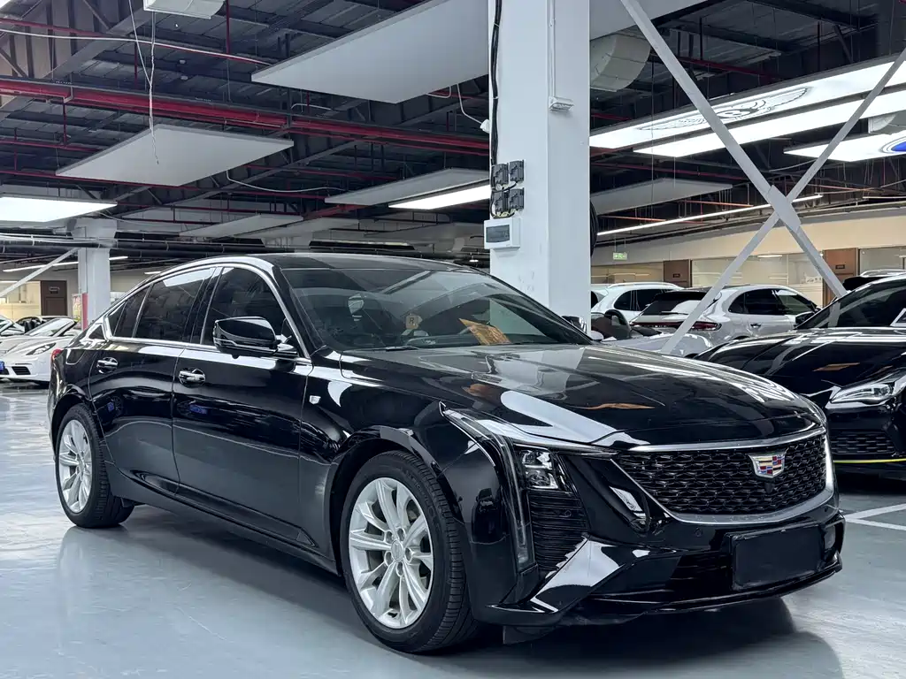 Cadillac CT5 28 T Luxury