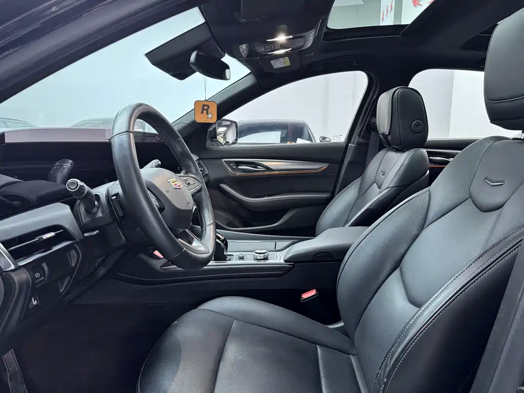 Cadillac CT5 28 T Luxury