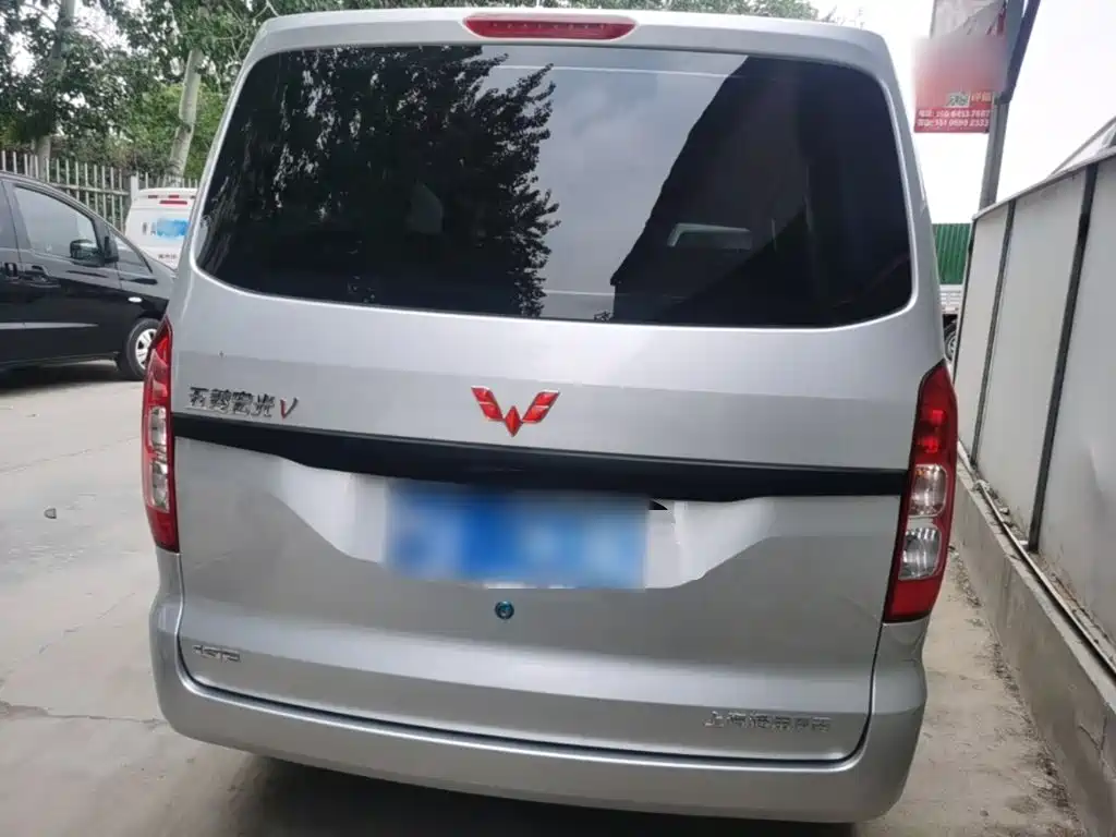 Wuling Hongguang V 1.5 L Power Take Electric Assist LAR