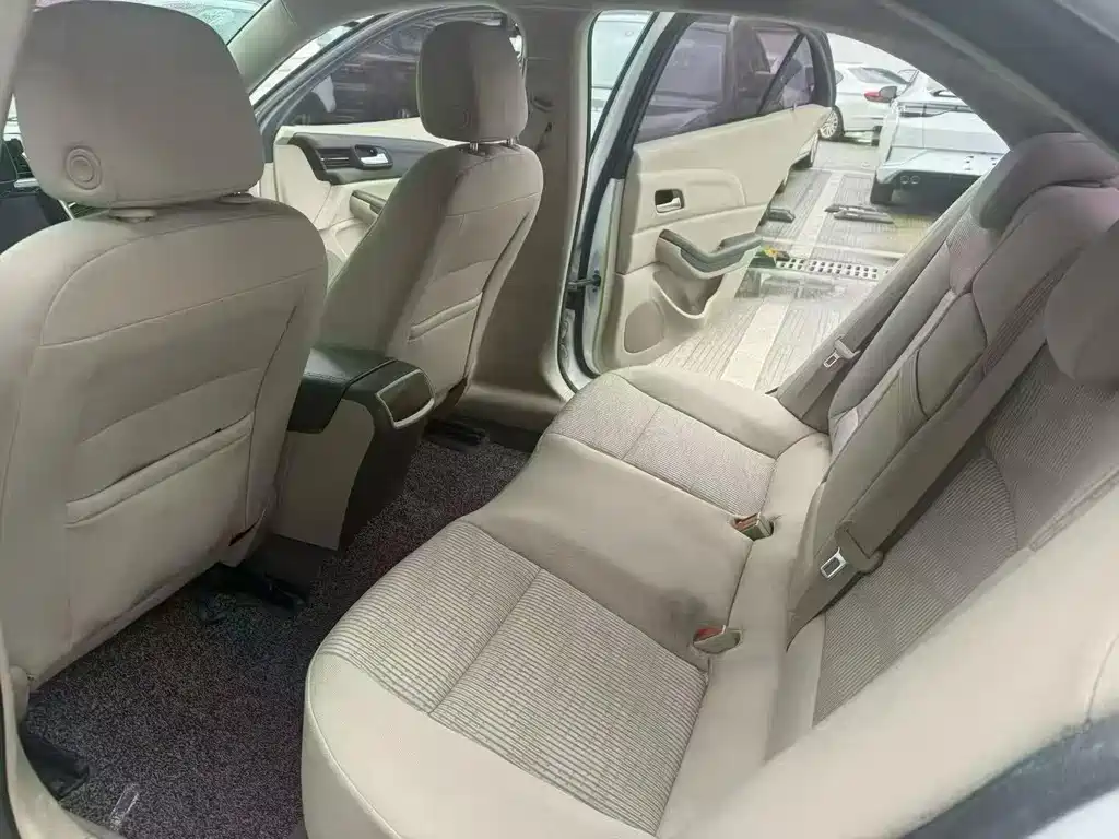 Malibu 2.0 L Auto Comfort