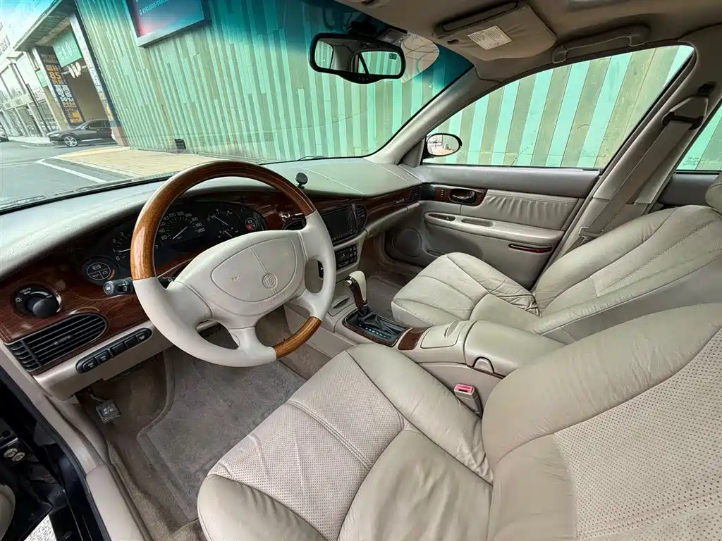 Buick New Century Buick New Century 3.0 Auto