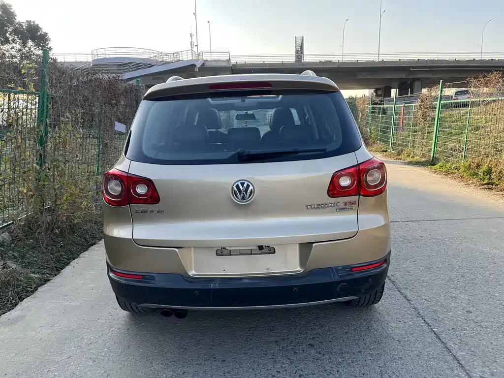 Tiguan 1.8 TSI Auto 4 WD Elite