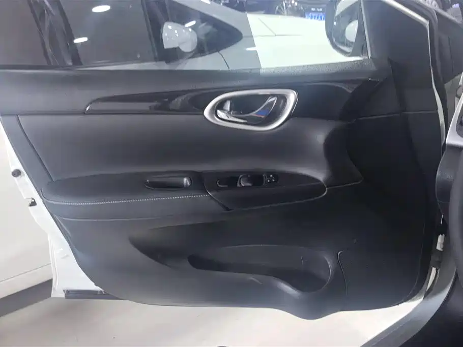 Sylphy 1.6 XL CVT Luxury
