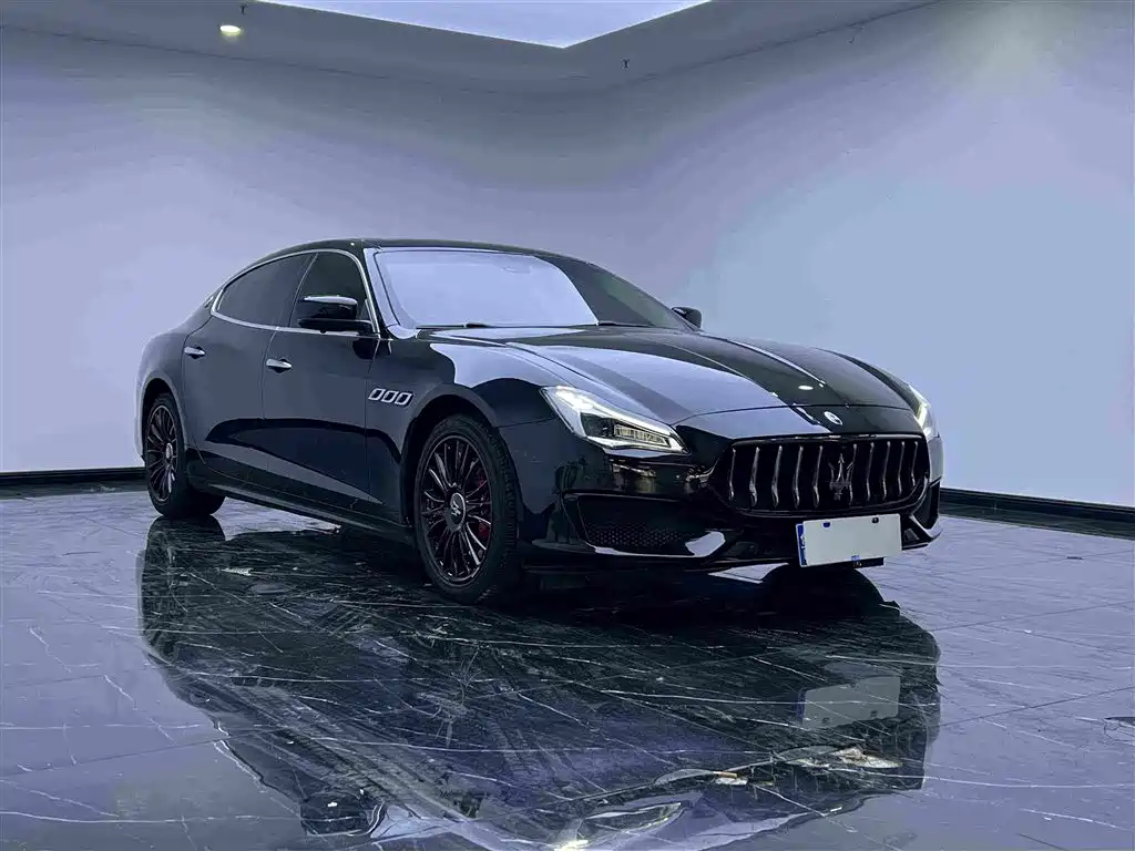 Quattroporte 3.0 T Standard