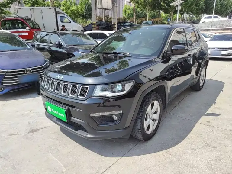 Jeep Compass 220 T Auto Elite