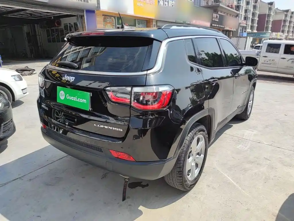 Compass 220 T Auto Elite